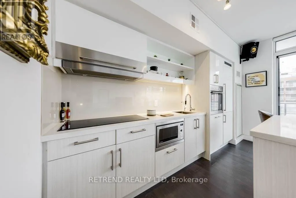 704 - 39 SHERBOURNE STREET