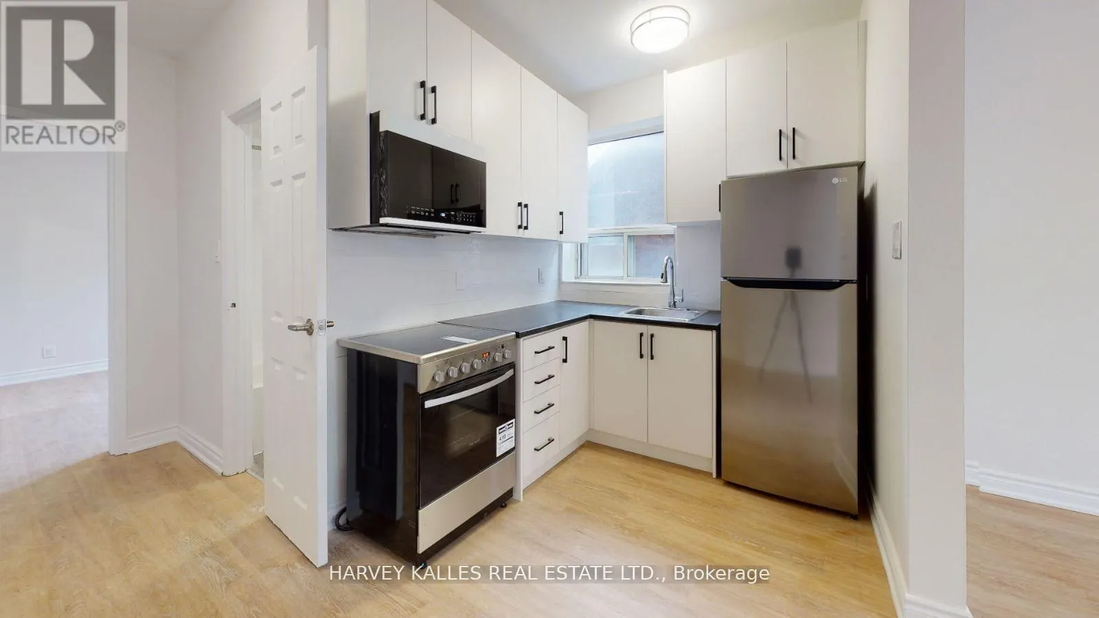 205 - 399 DUPONT STREET