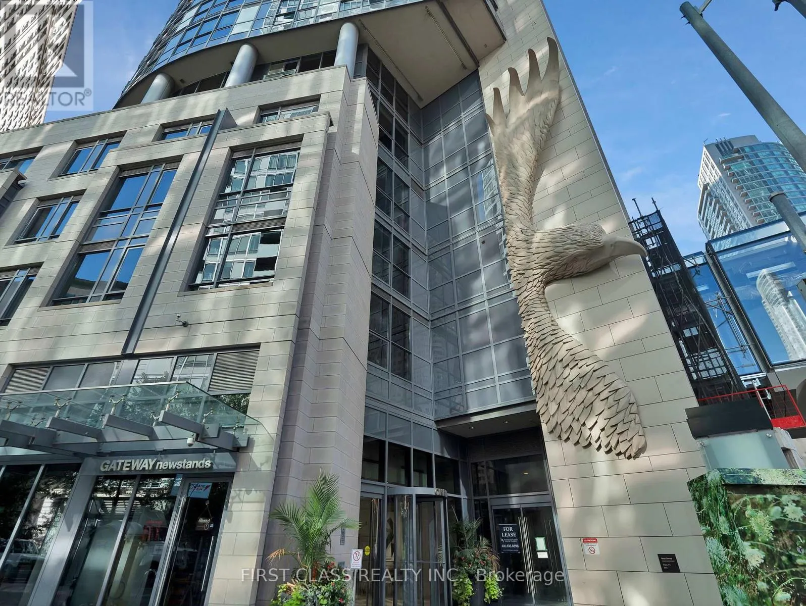 3309 - 1 THE ESPLANADE AVENUE