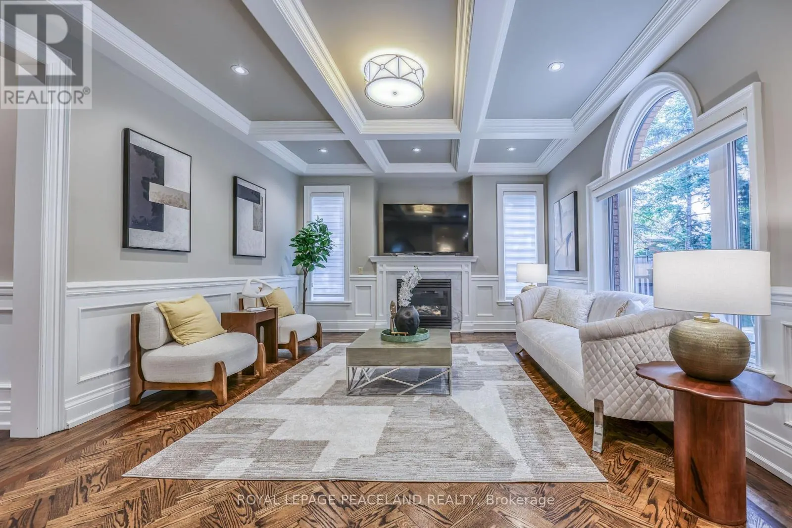 2 FLAREMORE CRESCENT