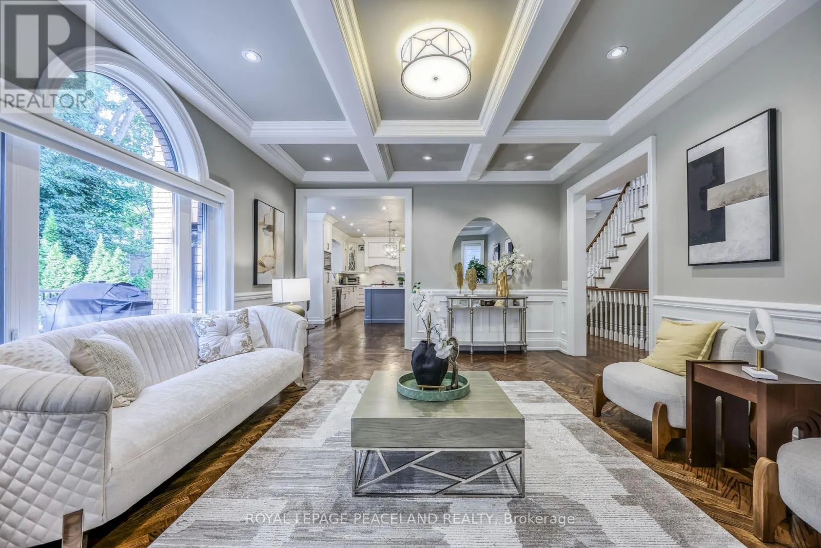 2 FLAREMORE CRESCENT