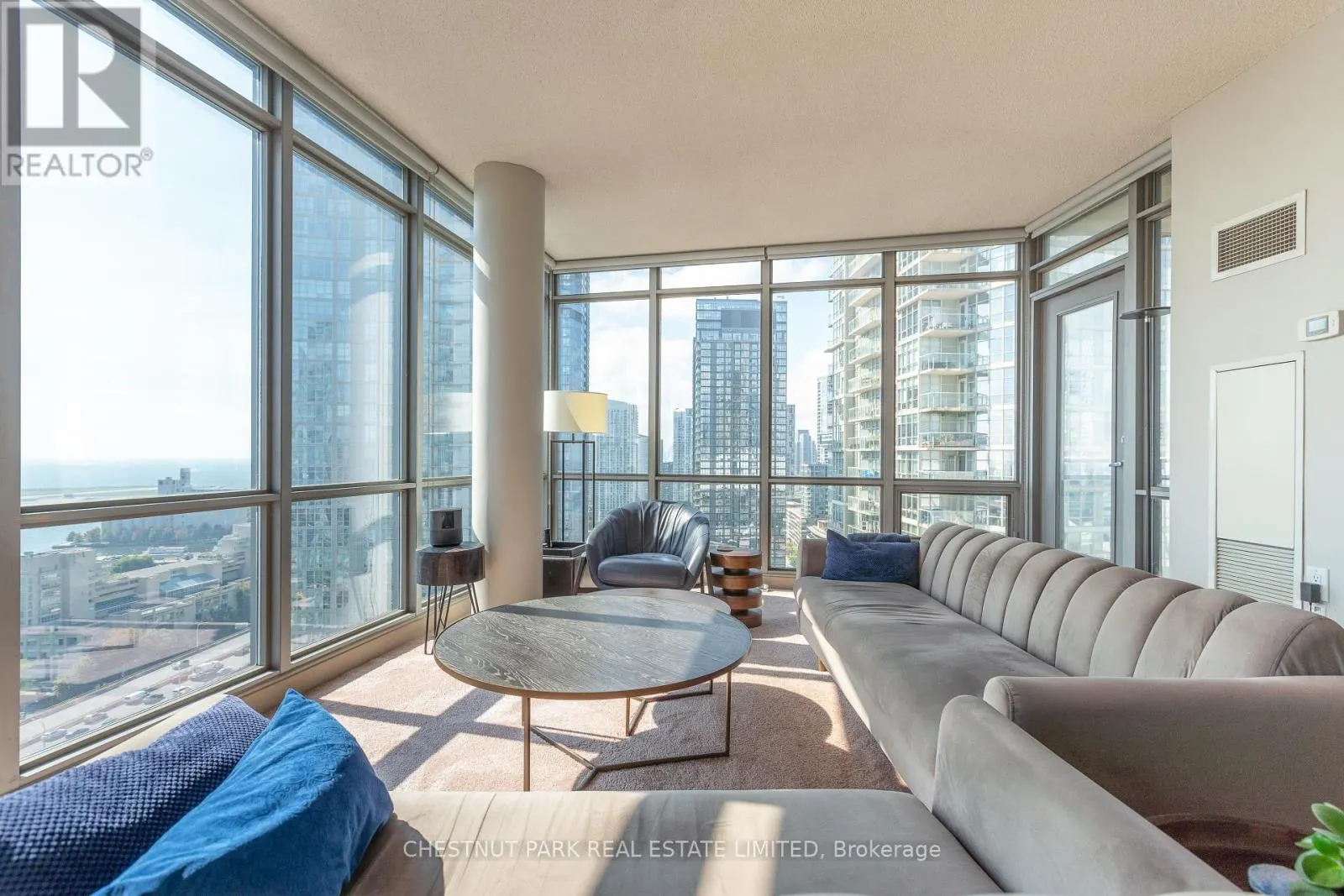 2902 - 3 NAVY WHARF COURT