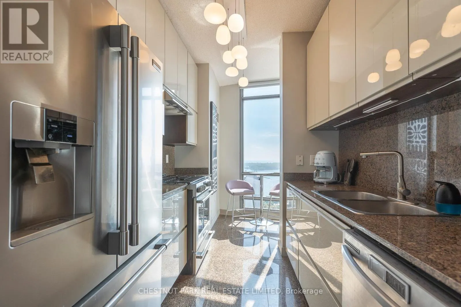 2902 - 3 NAVY WHARF COURT