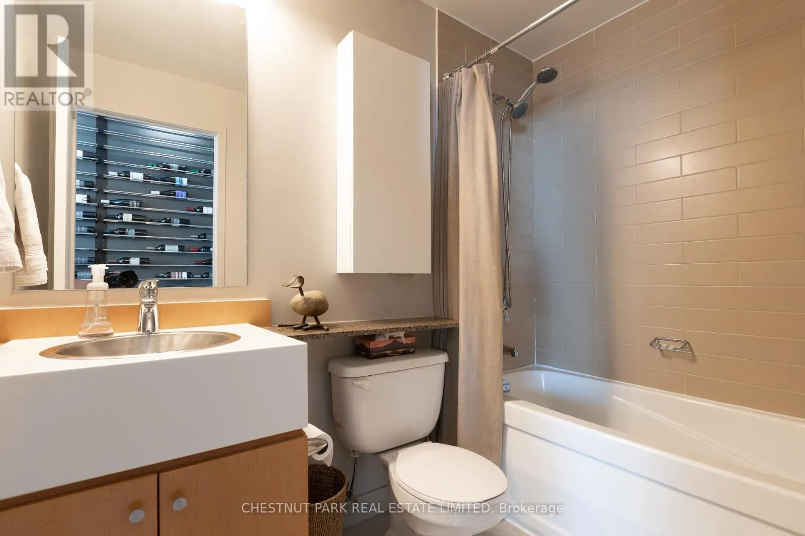 2902 - 3 NAVY WHARF COURT