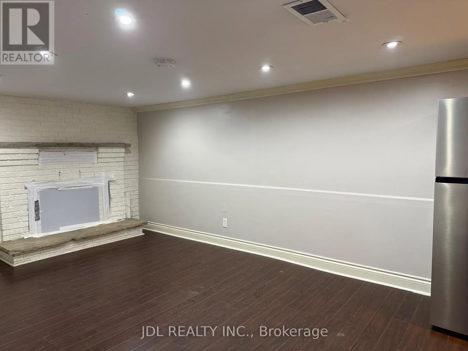 (BSM) - 209 HARLANDALE AVENUE