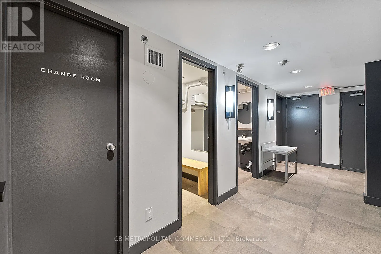 269 QUEEN STREET W