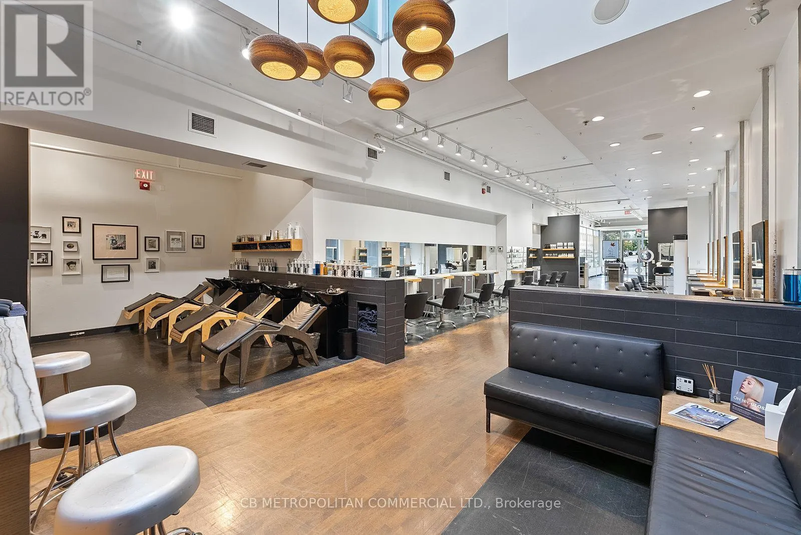 269 QUEEN STREET W