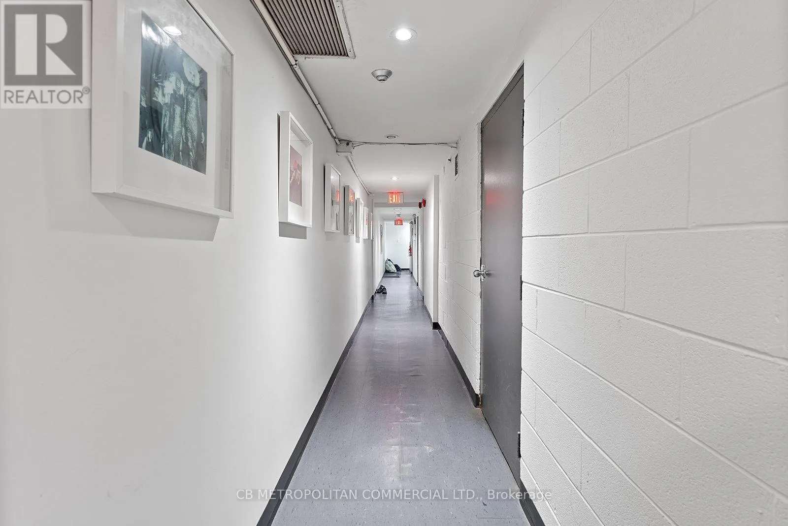 269 QUEEN STREET W