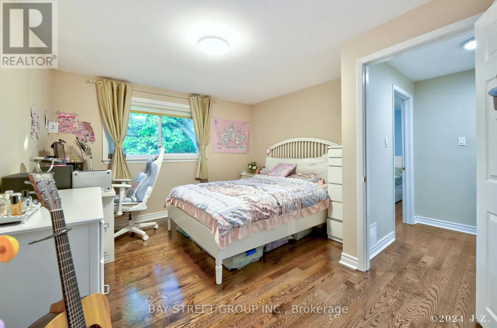 67 GROVE PARK CRESCENT