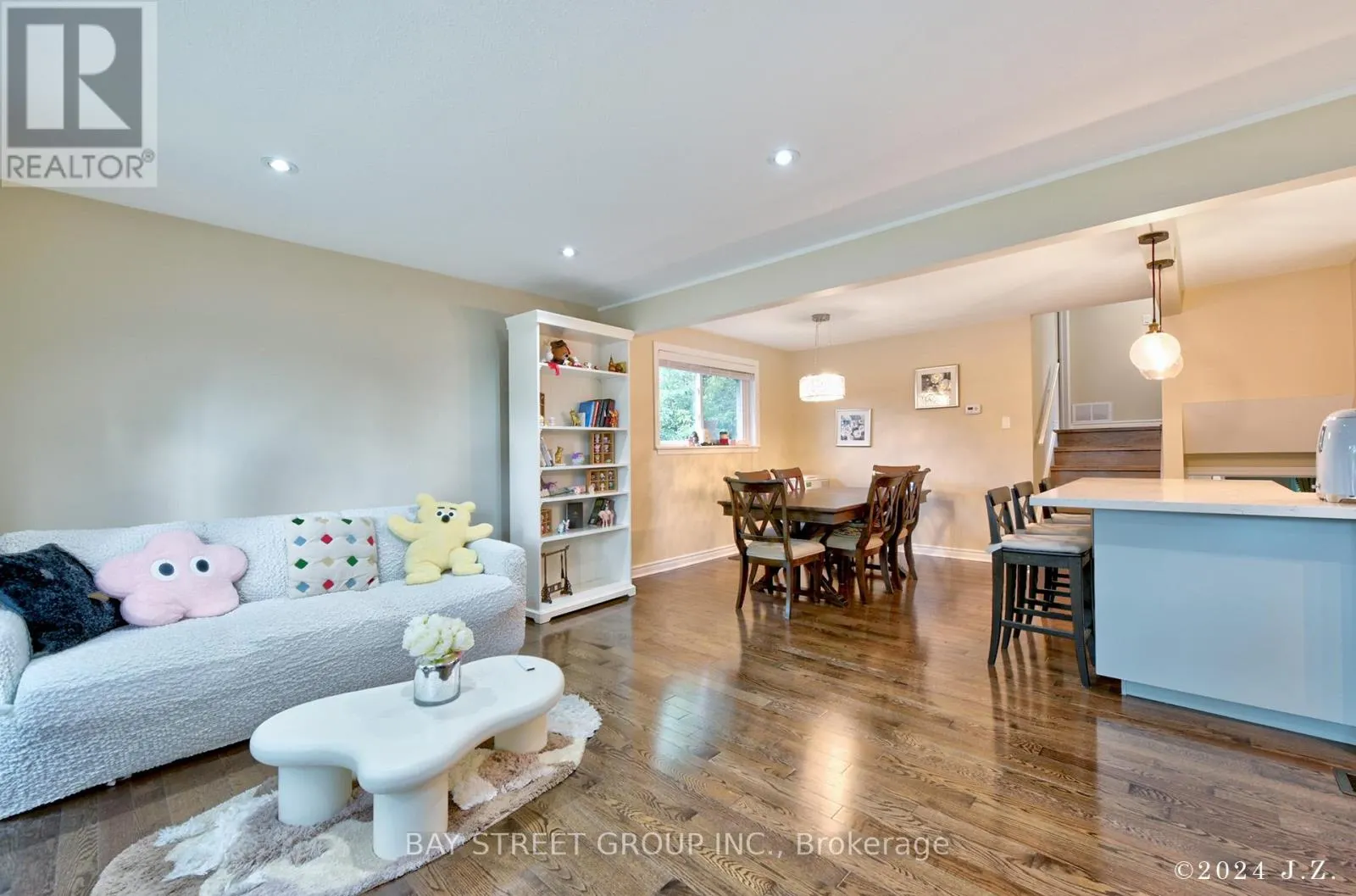 67 GROVE PARK CRESCENT