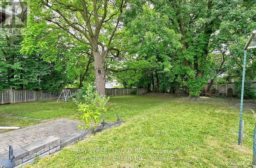 67 GROVE PARK CRESCENT