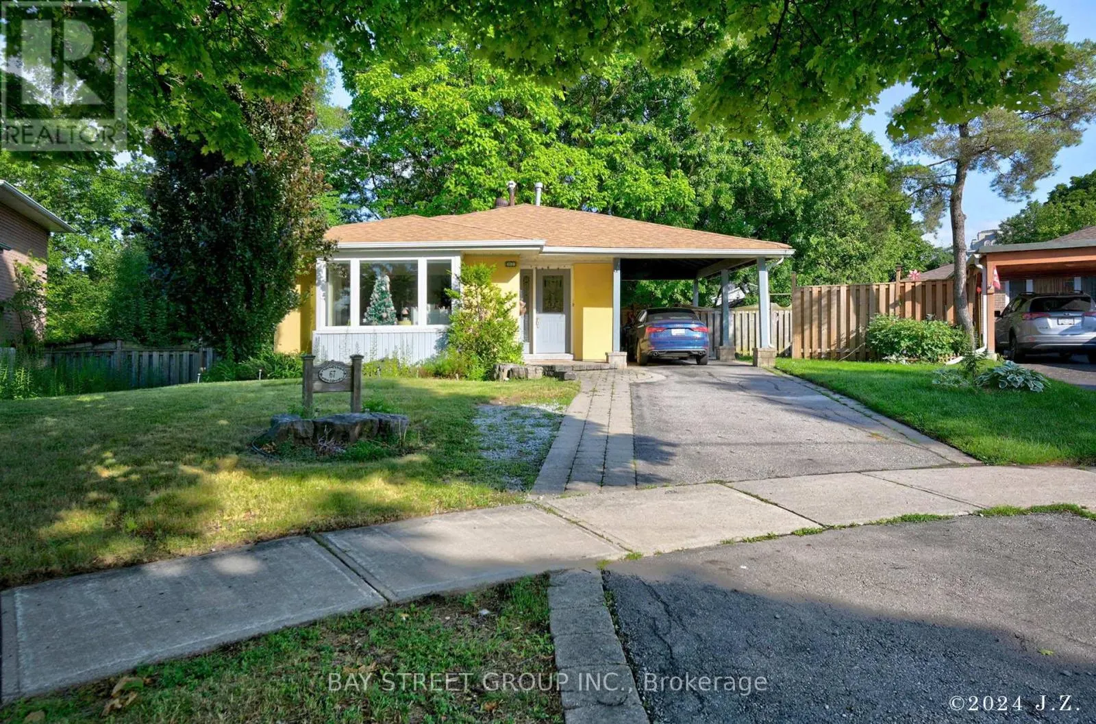 67 GROVE PARK CRESCENT