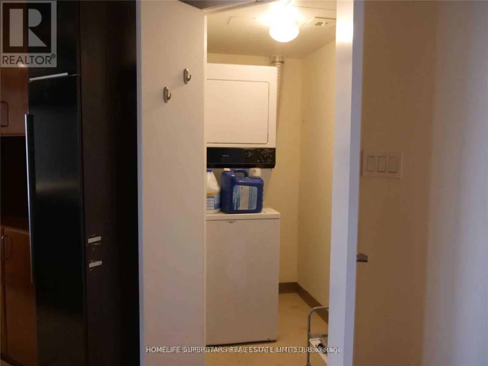 708 - 550 QUEENS QUAY W
