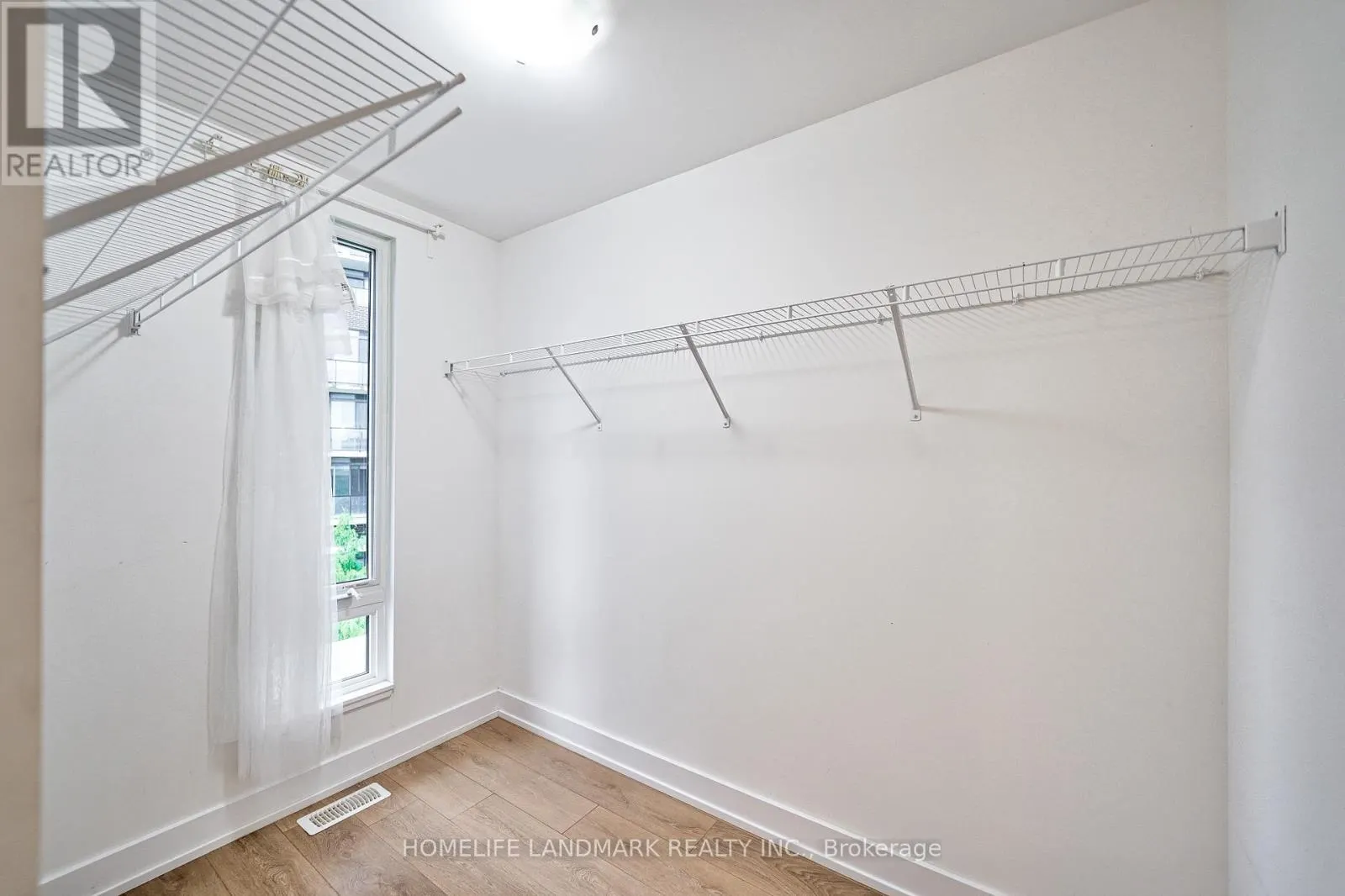 107 - 128 FAIRVIEW MALL DRIVE