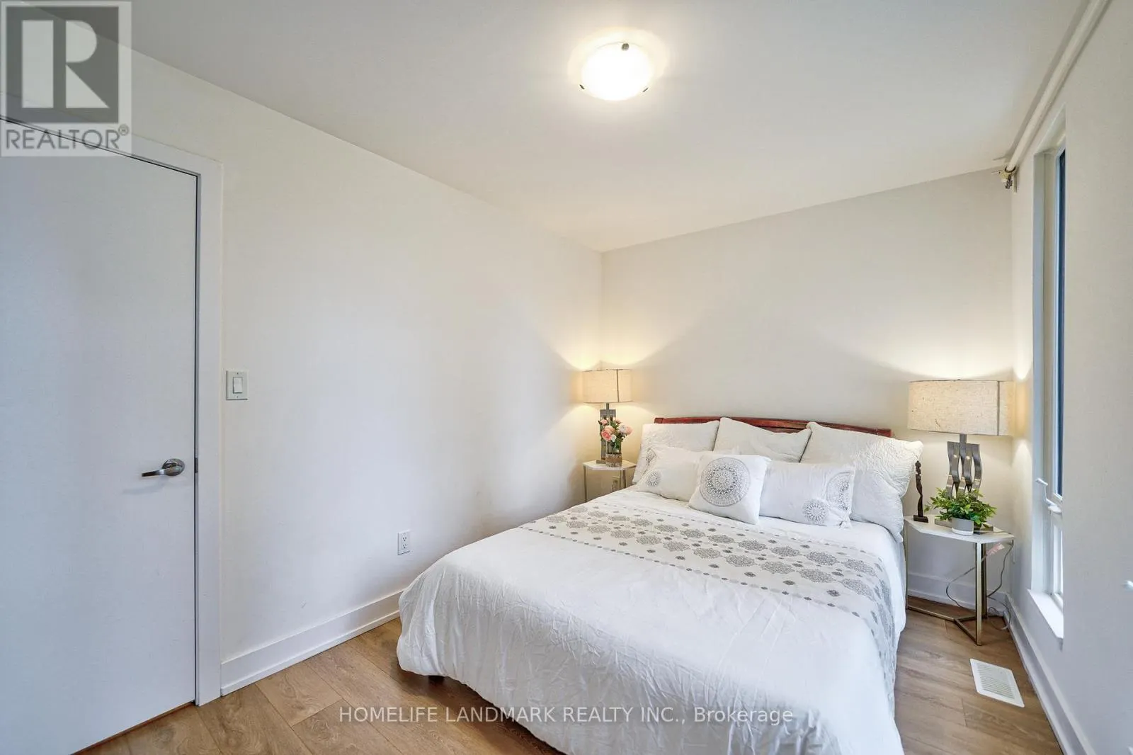 107 - 128 FAIRVIEW MALL DRIVE