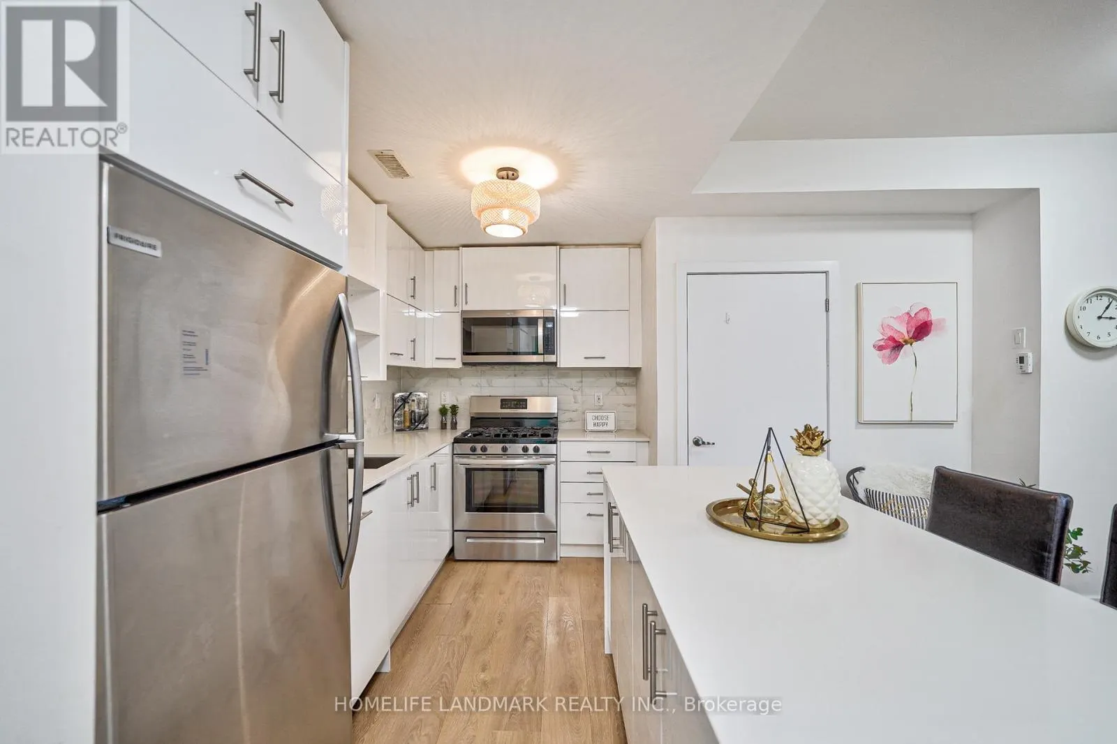 107 - 128 FAIRVIEW MALL DRIVE