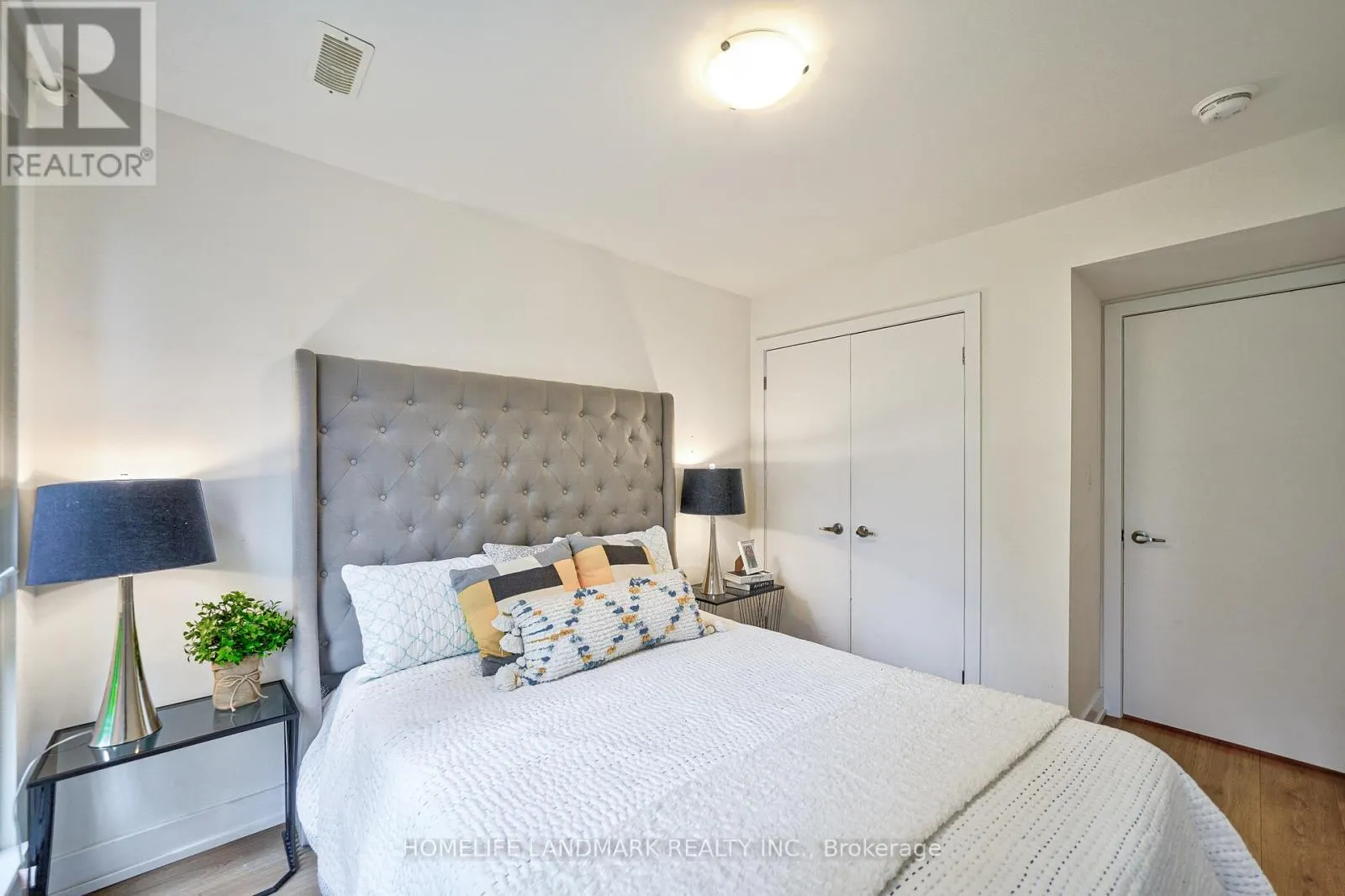 107 - 128 FAIRVIEW MALL DRIVE