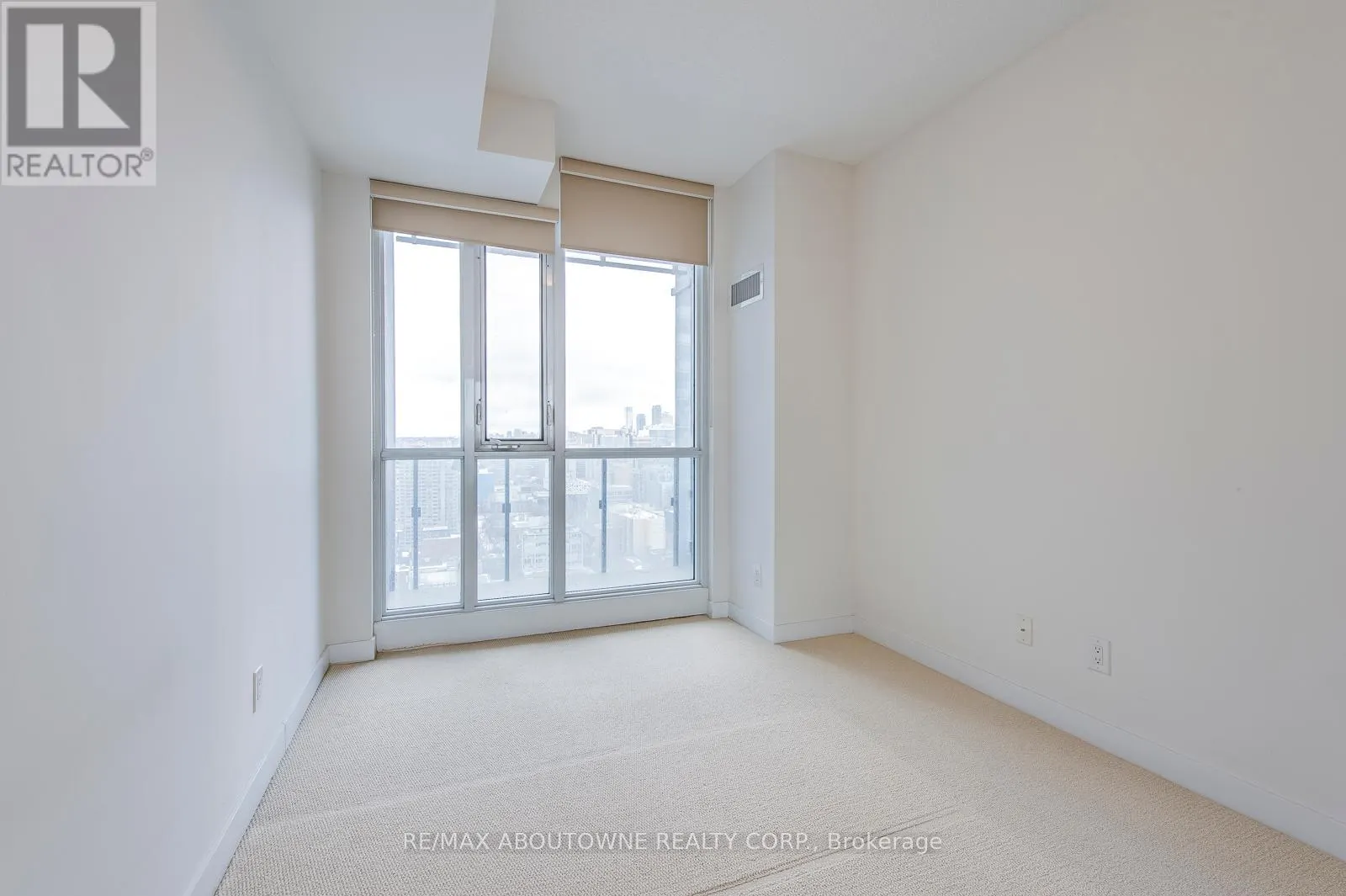 3003 - 295 ADELAIDE STREET W