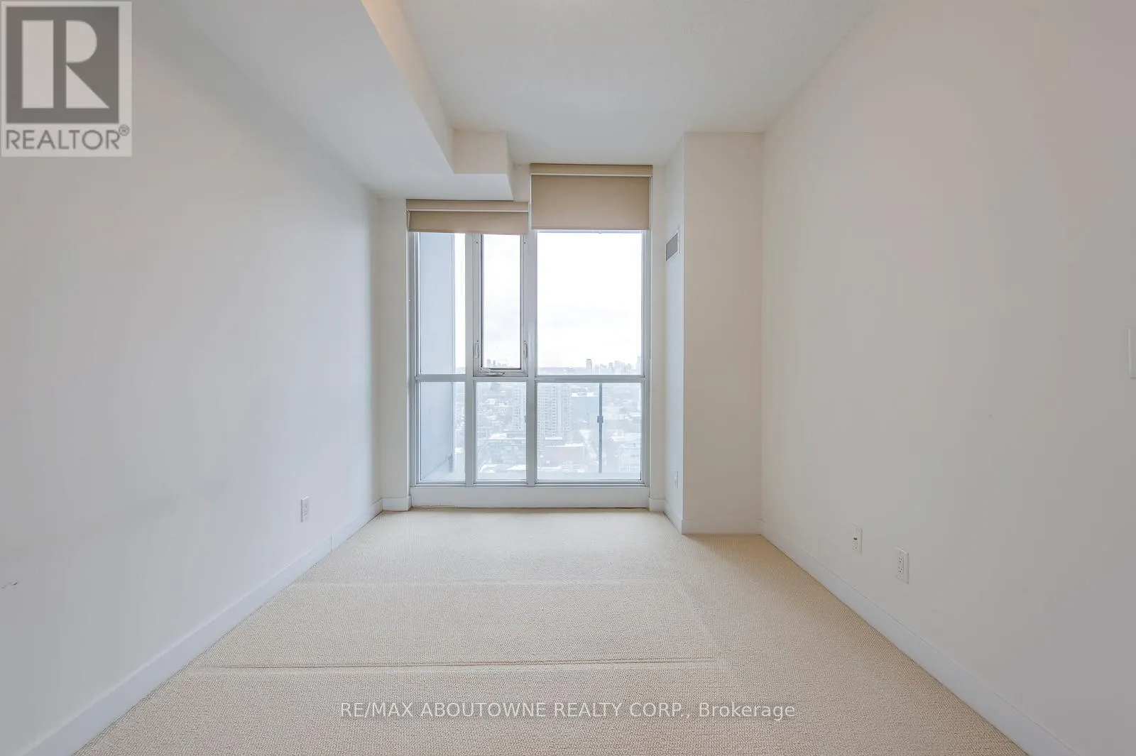 3003 - 295 ADELAIDE STREET W