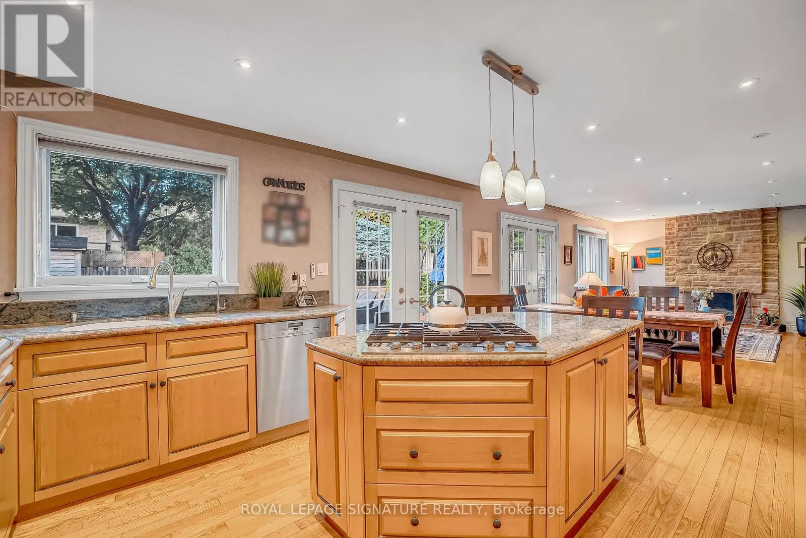 18 MISTFLOWER ROAD