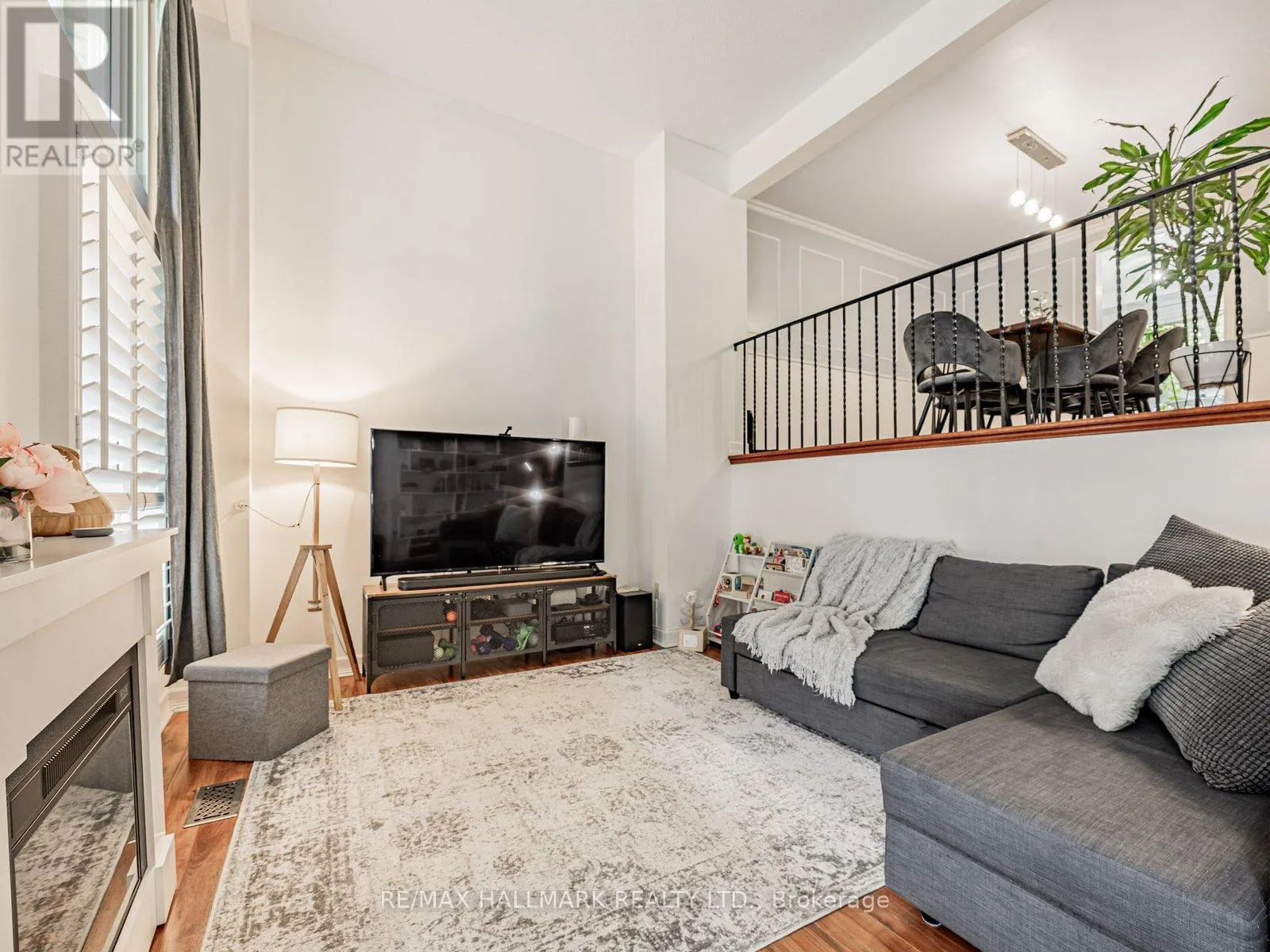 119 WILD BRIAR WAY