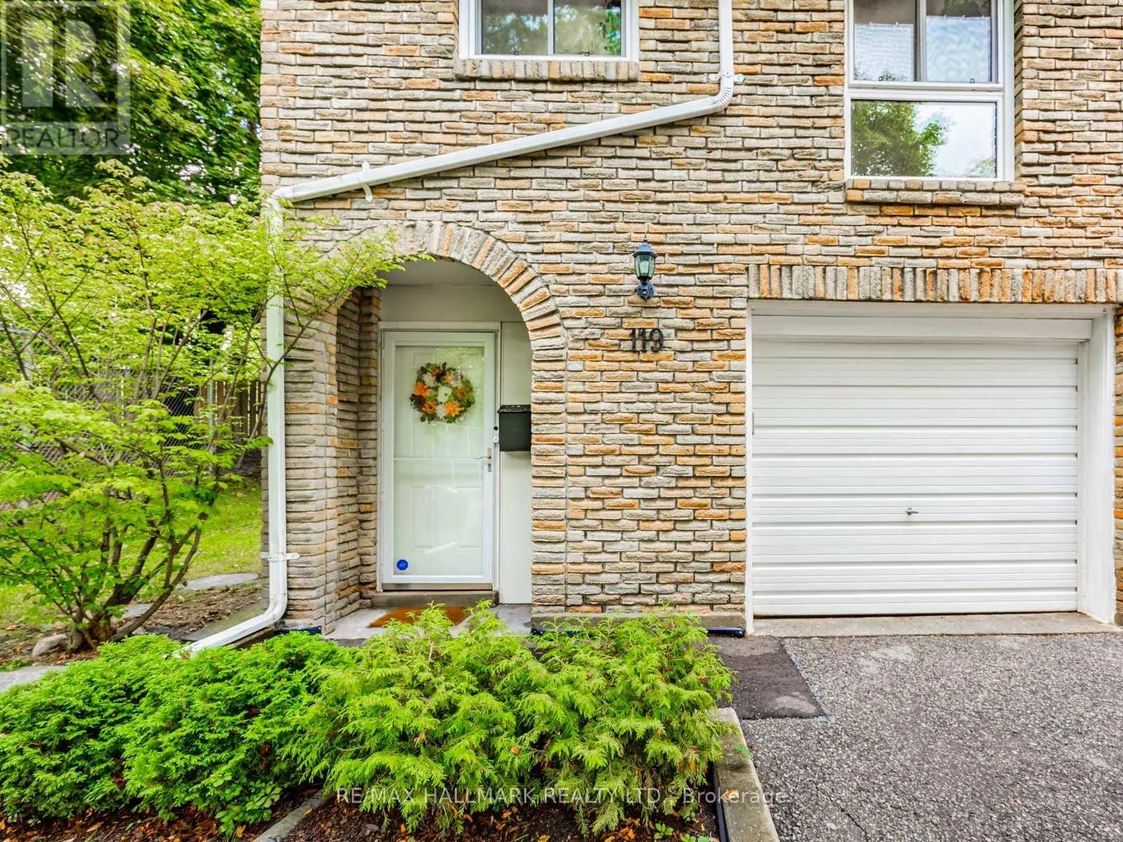 119 WILD BRIAR WAY