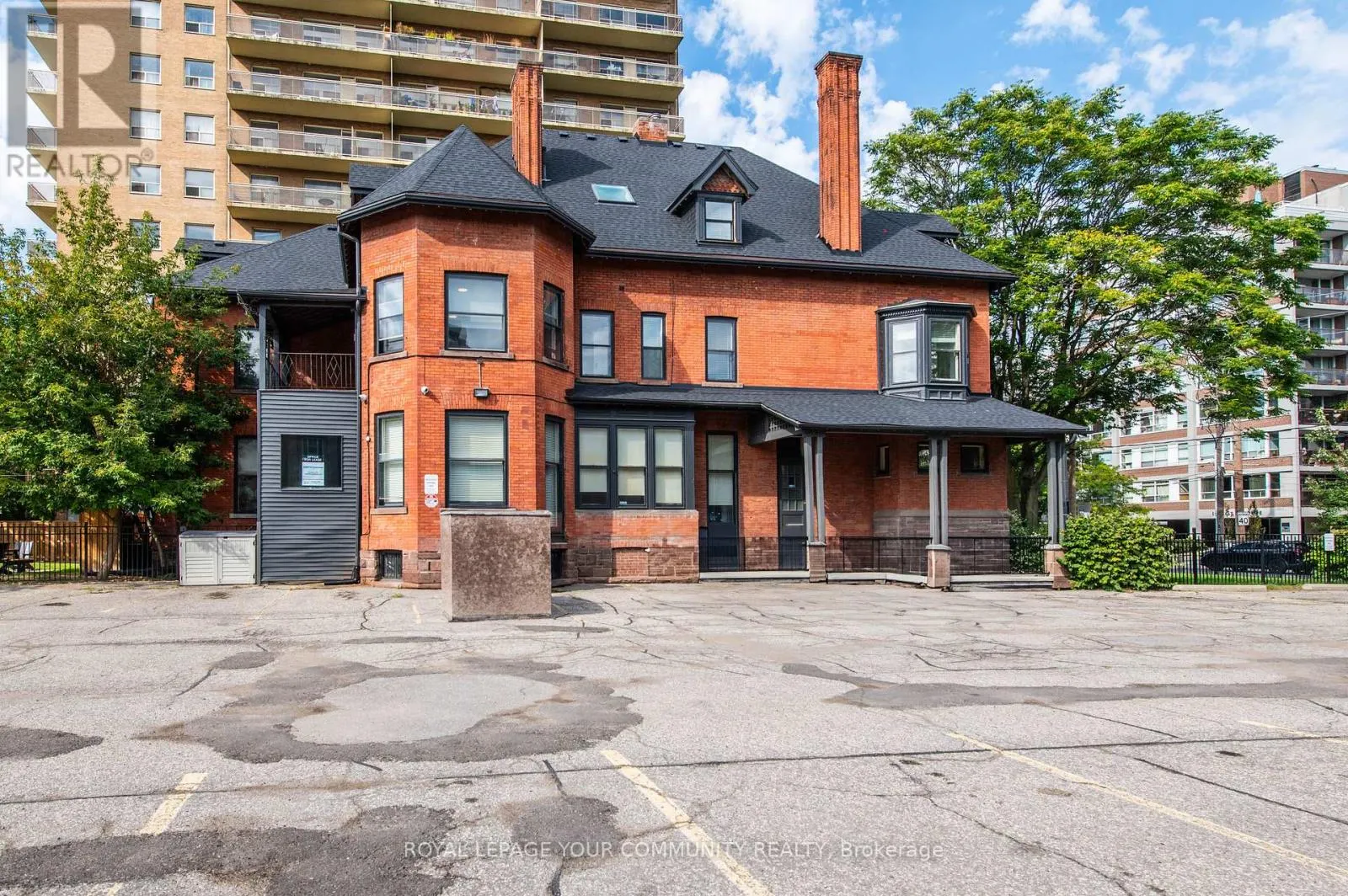 109 - 204 ST. GEORGE STREET