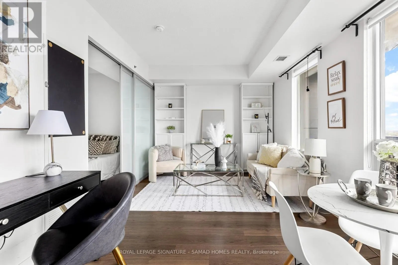 2401 - 225 SACKVILLE STREET