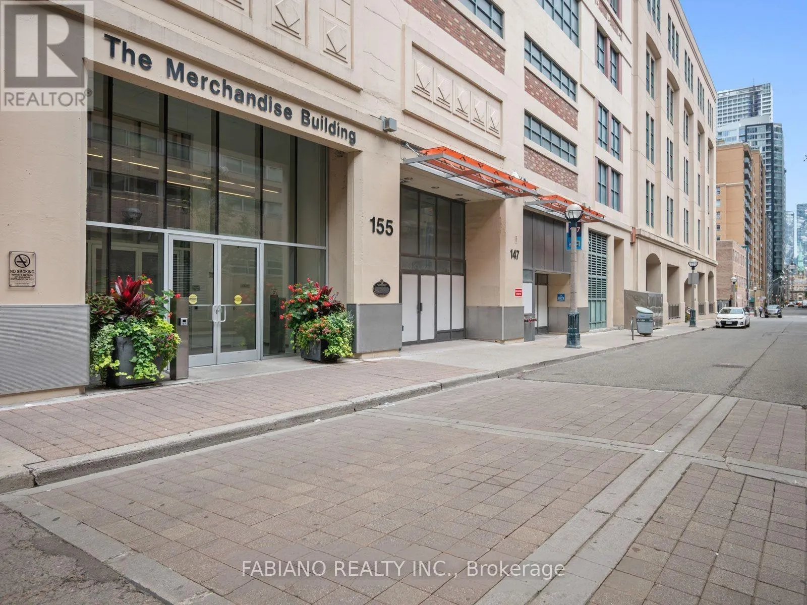 722 - 155 DALHOUSIE STREET