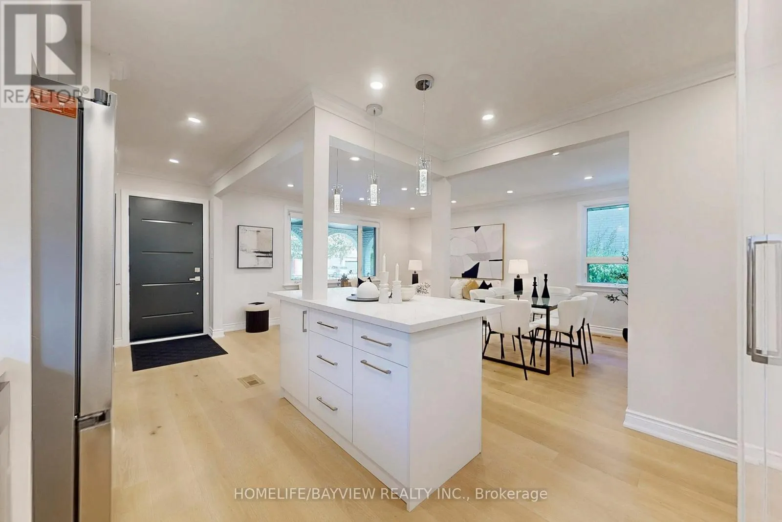 313 CHURCHILL AVENUE