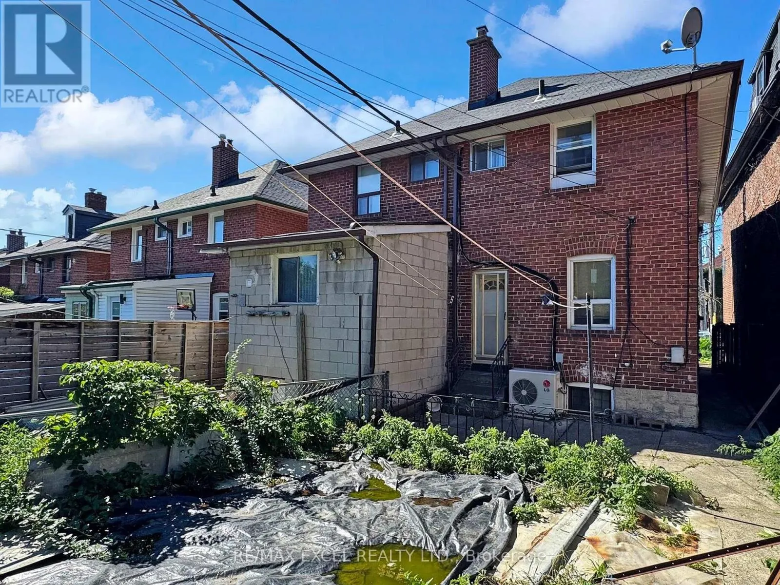 449 CHRISTIE STREET