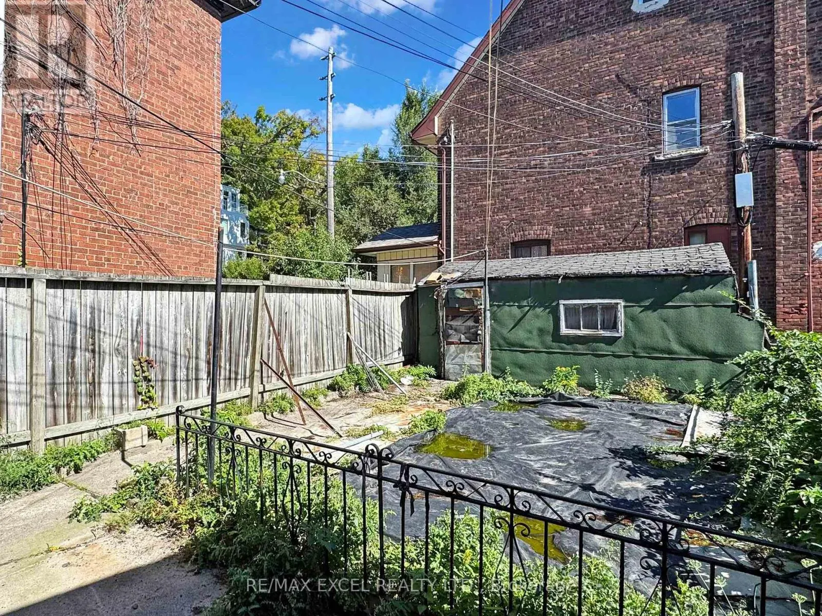 449 CHRISTIE STREET
