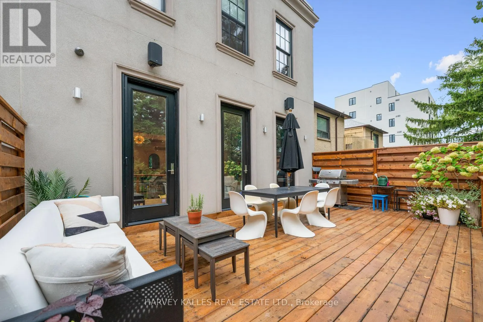 1717B BATHURST STREET