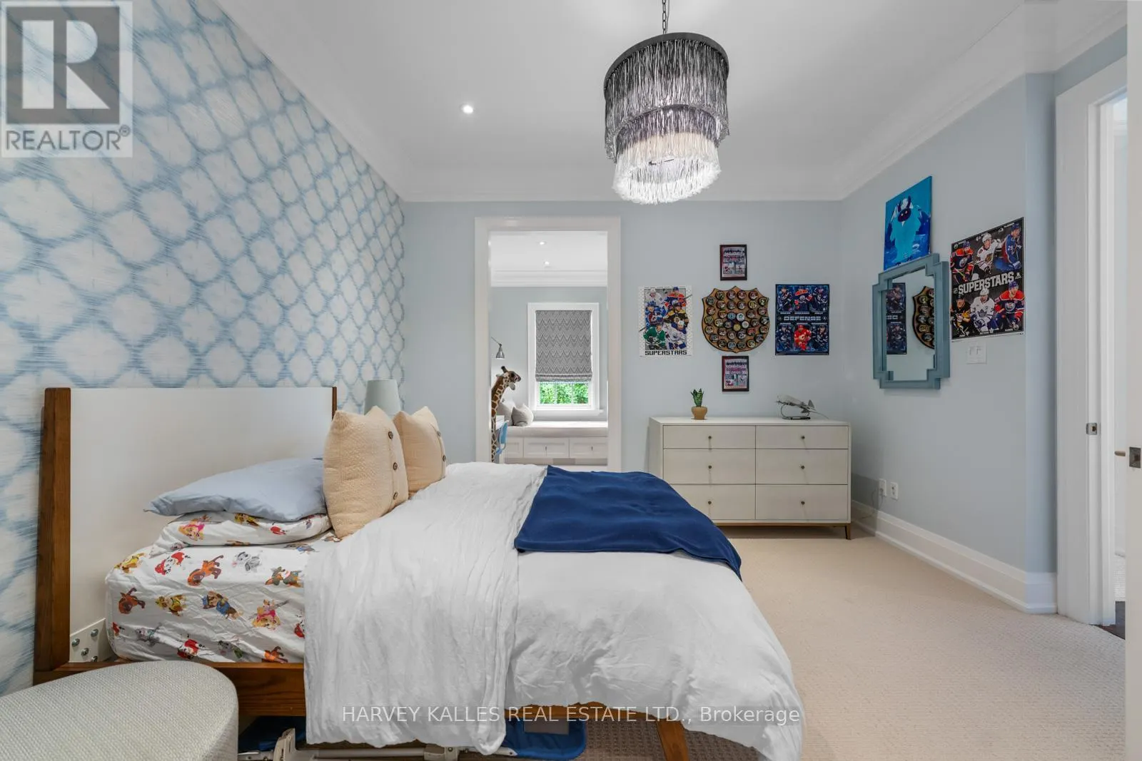 1717B BATHURST STREET