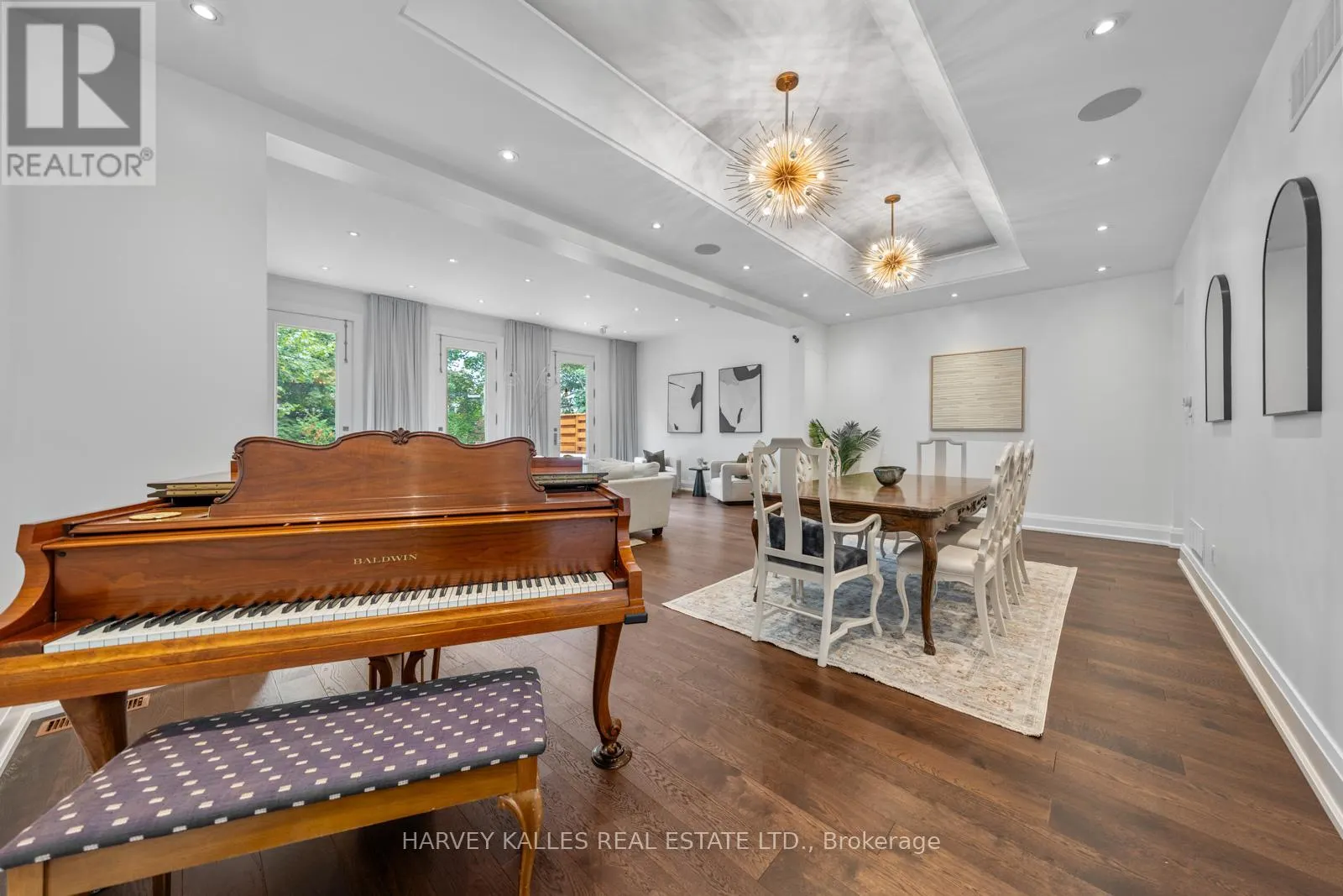 1717B BATHURST STREET