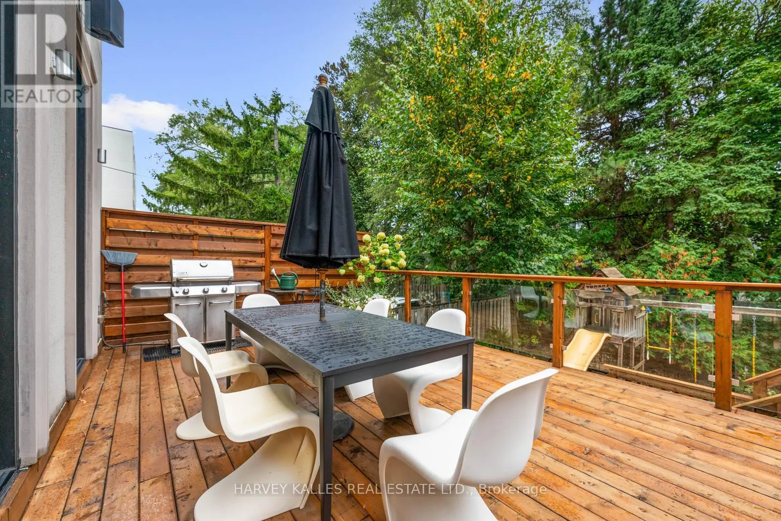 1717B BATHURST STREET