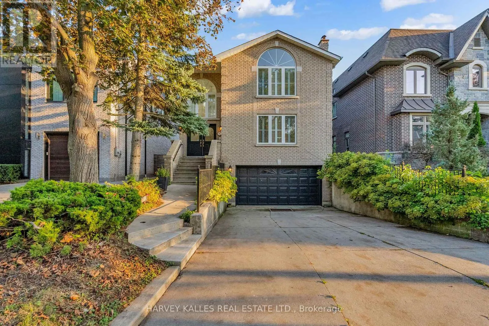 51 STUART AVENUE