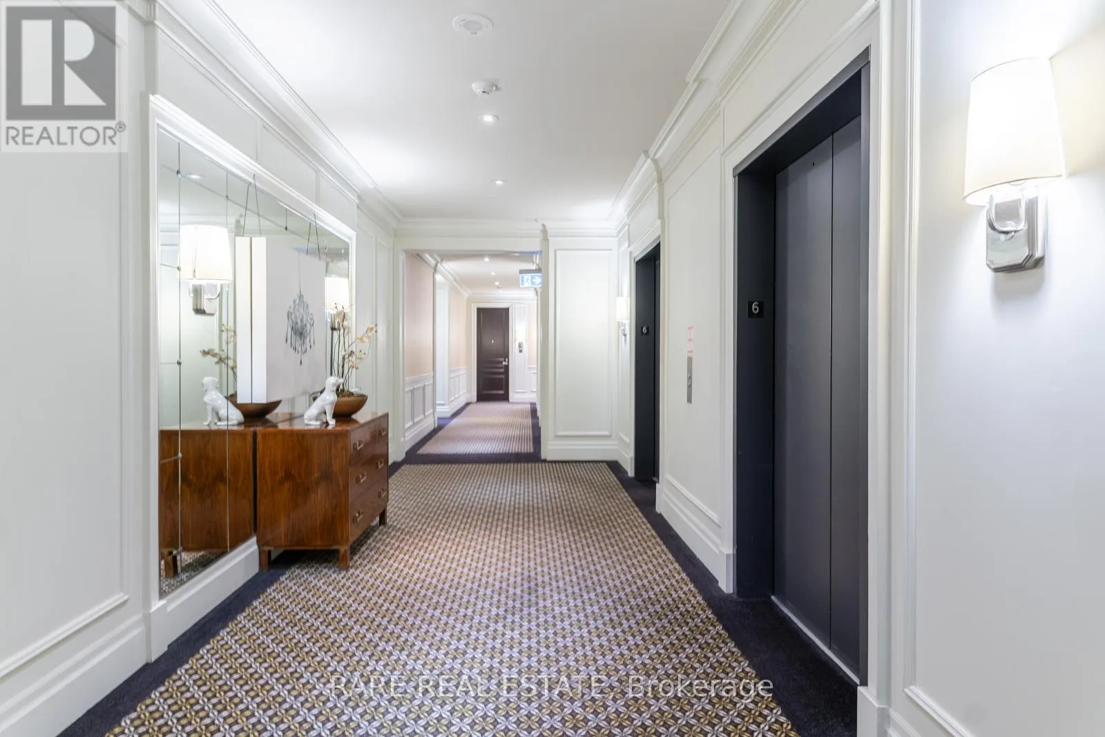611 - 20 BURKEBROOK PLACE