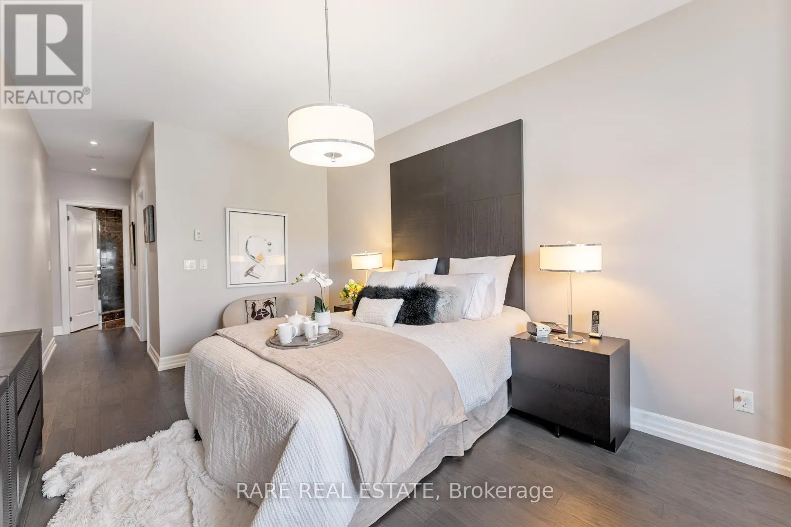 611 - 20 BURKEBROOK PLACE