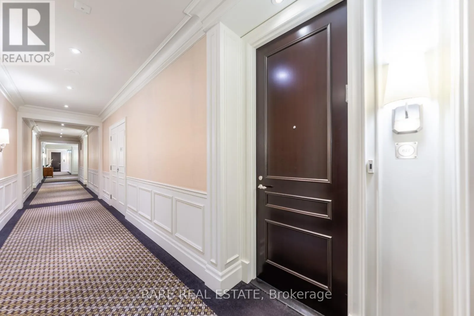 611 - 20 BURKEBROOK PLACE