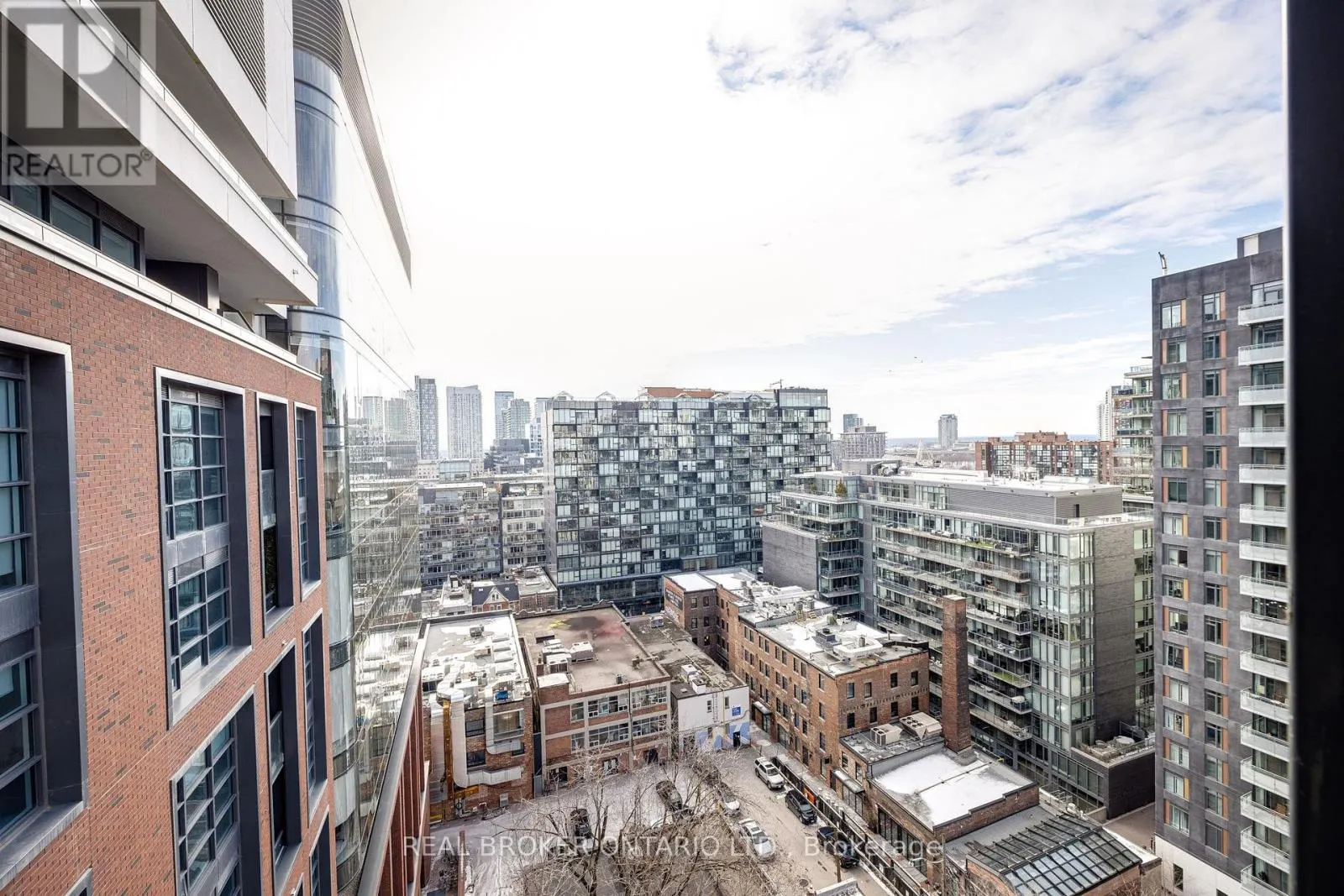 1308 - 501 ADELAIDE STREET W