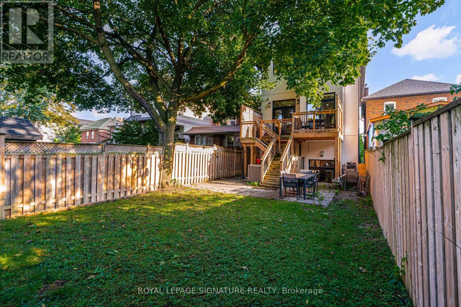 290 DELORAINE AVENUE