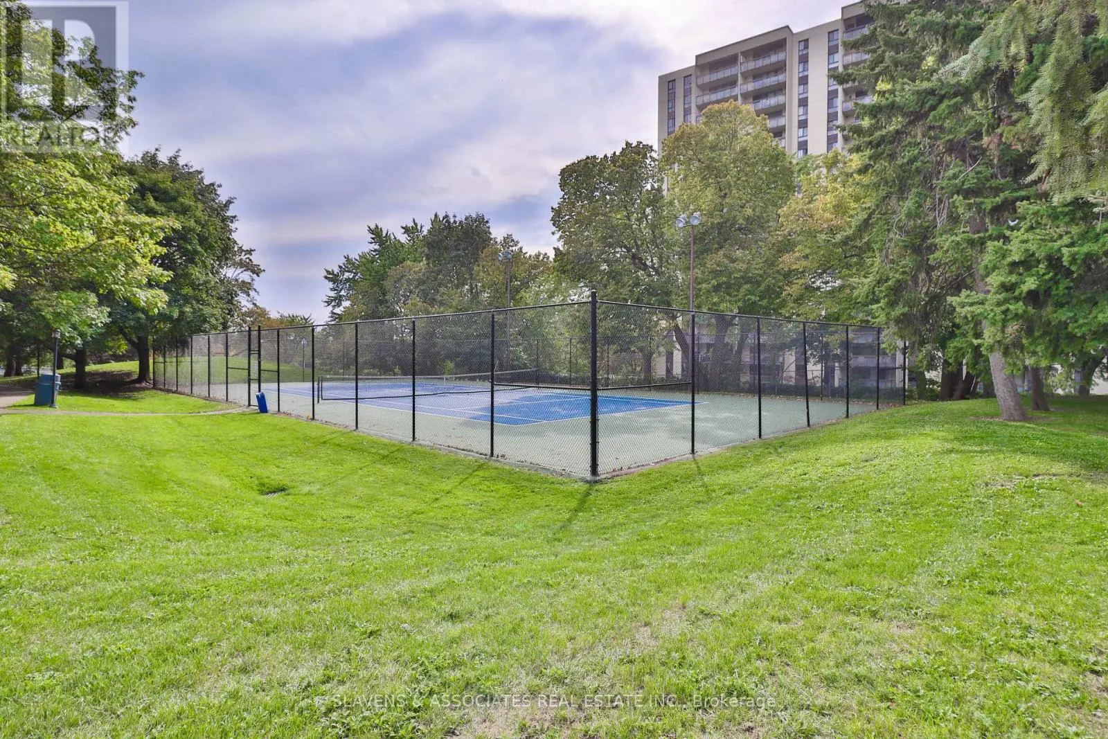 403 - 3300 DON MILLS ROAD