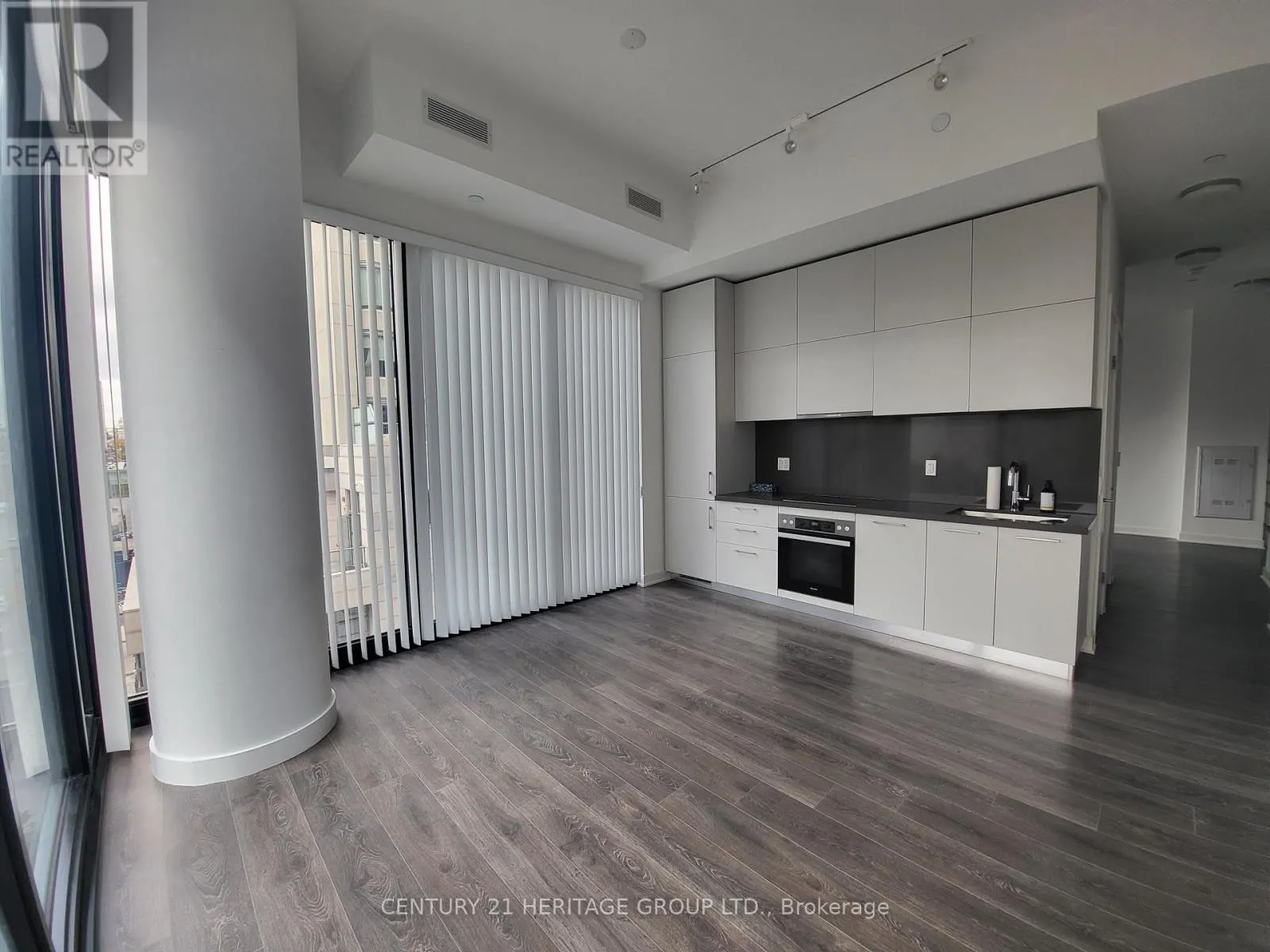 412 - 188 CUMBERLAND STREET