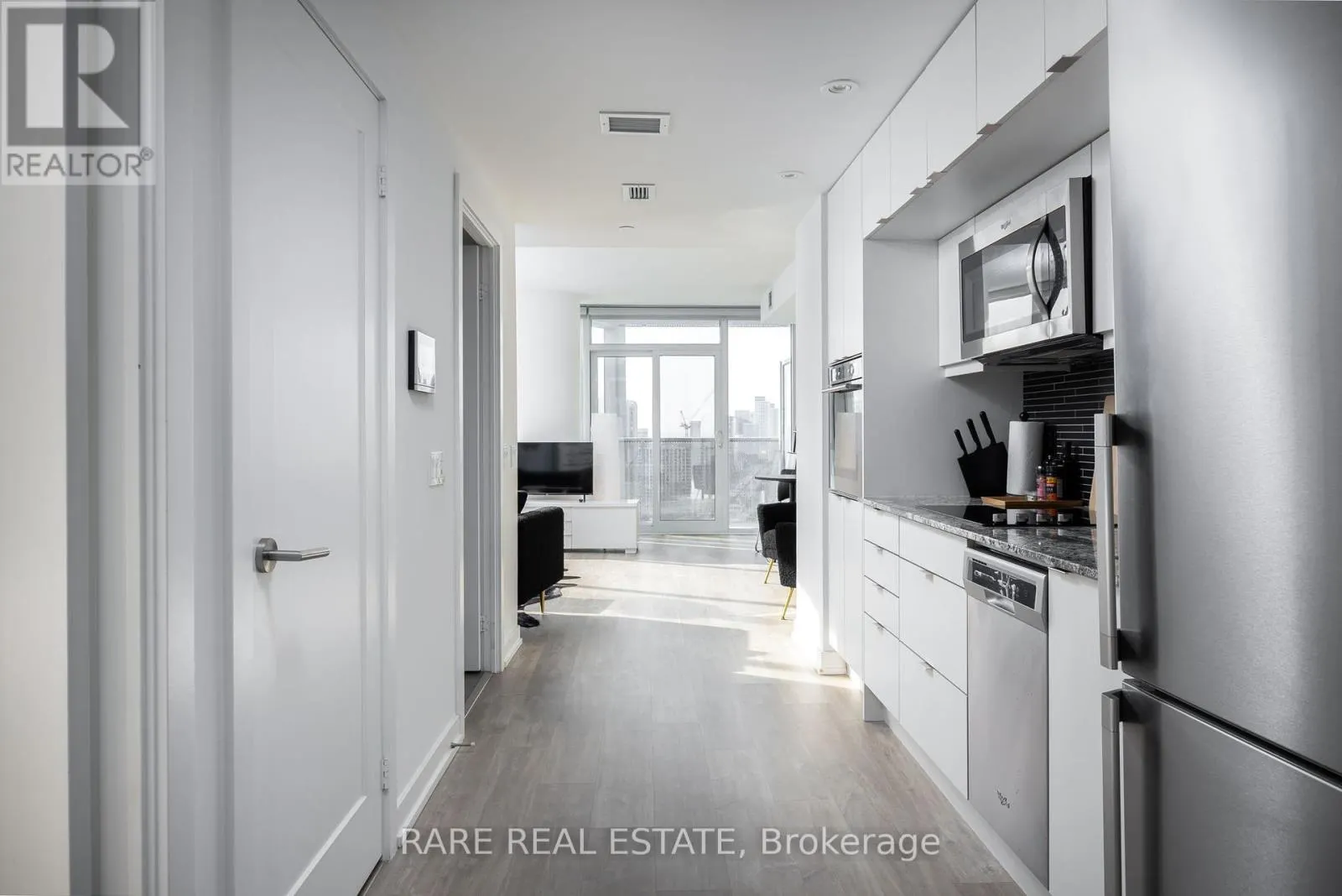 2510 - 10 YORK STREET
