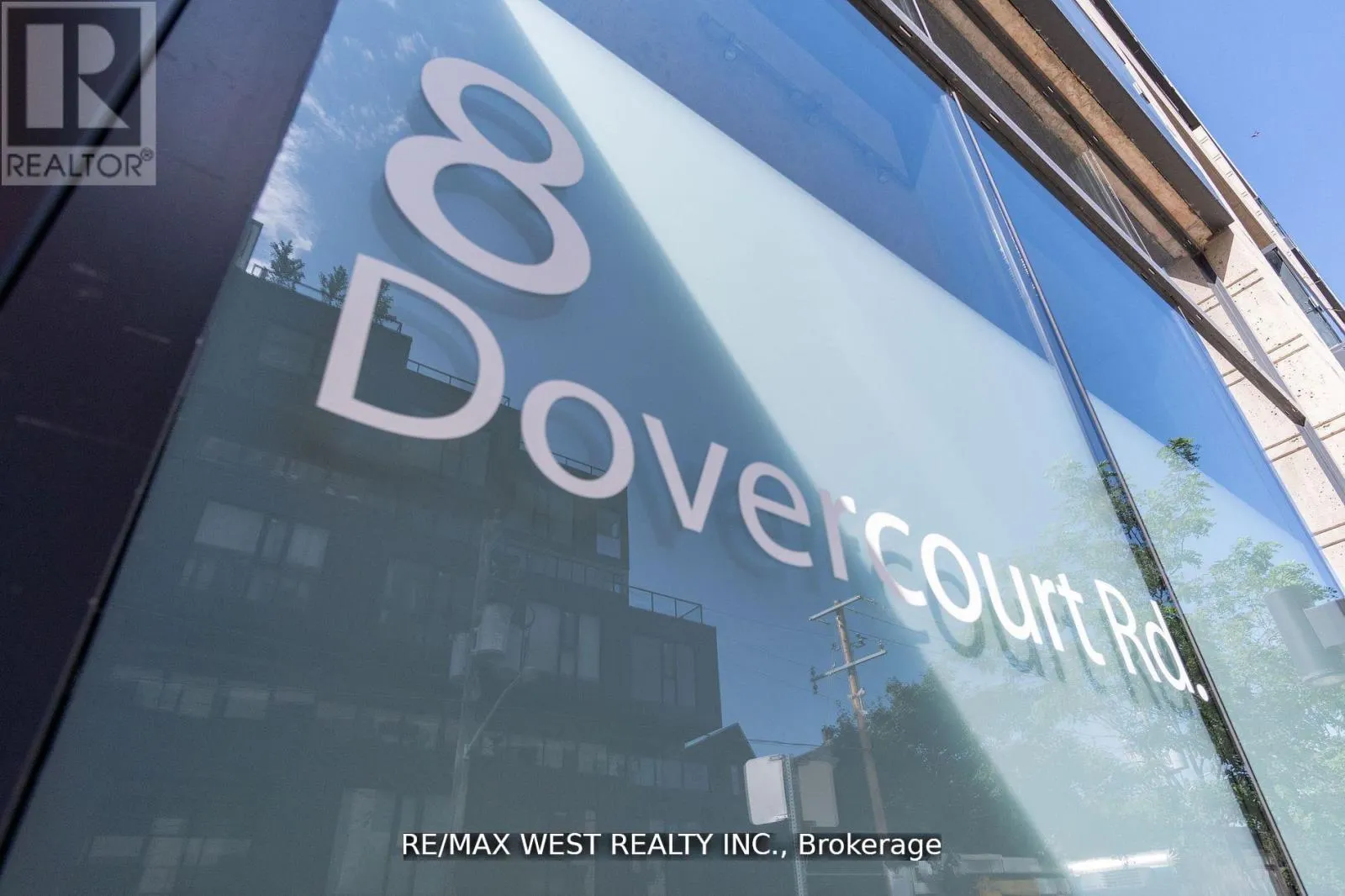 209 - 8 DOVERCOURT ROAD