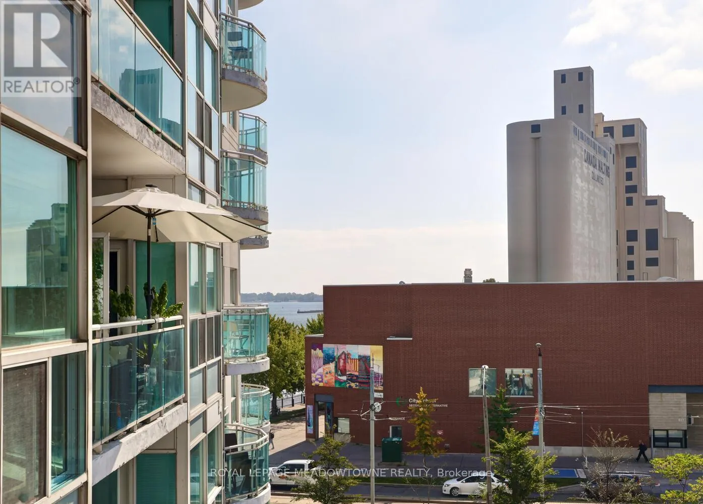 633 - 600 QUEENS QUAY