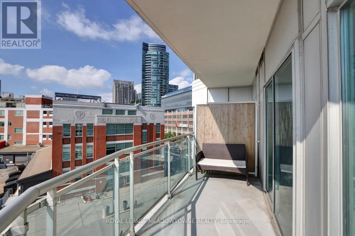 633 - 600 QUEENS QUAY