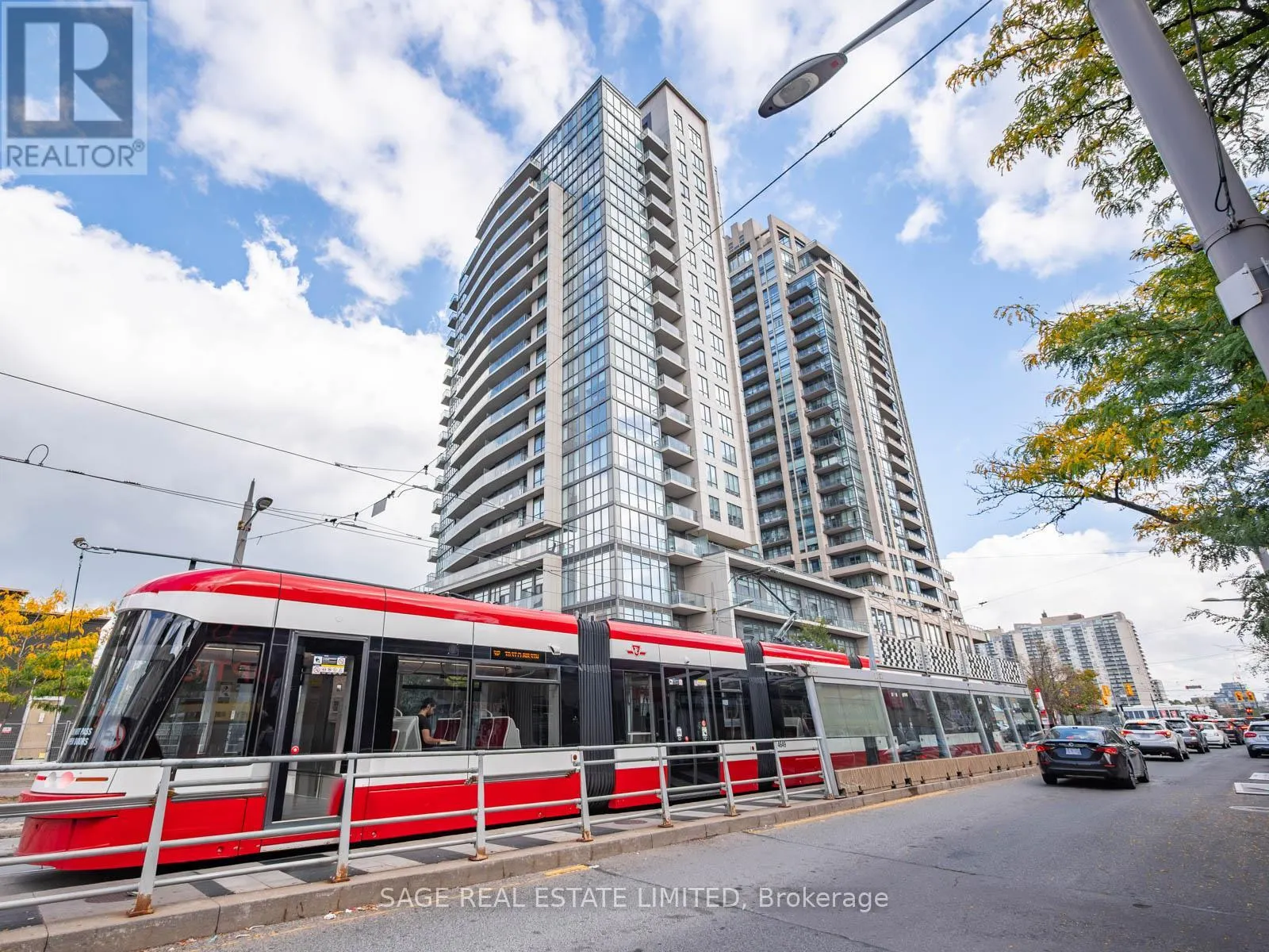 1708 - 530 ST CLAIR AVENUE W