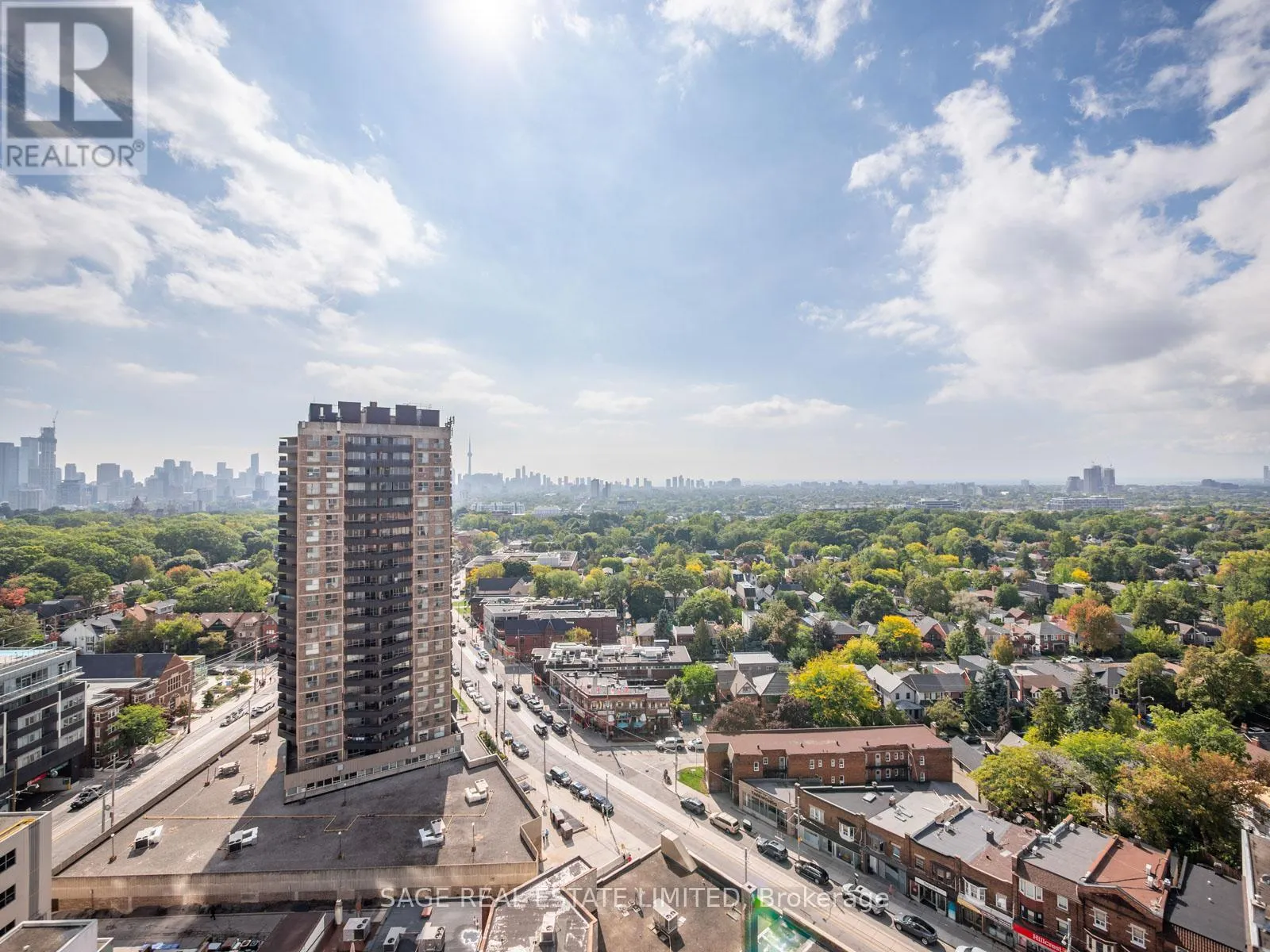 1708 - 530 ST CLAIR AVENUE W